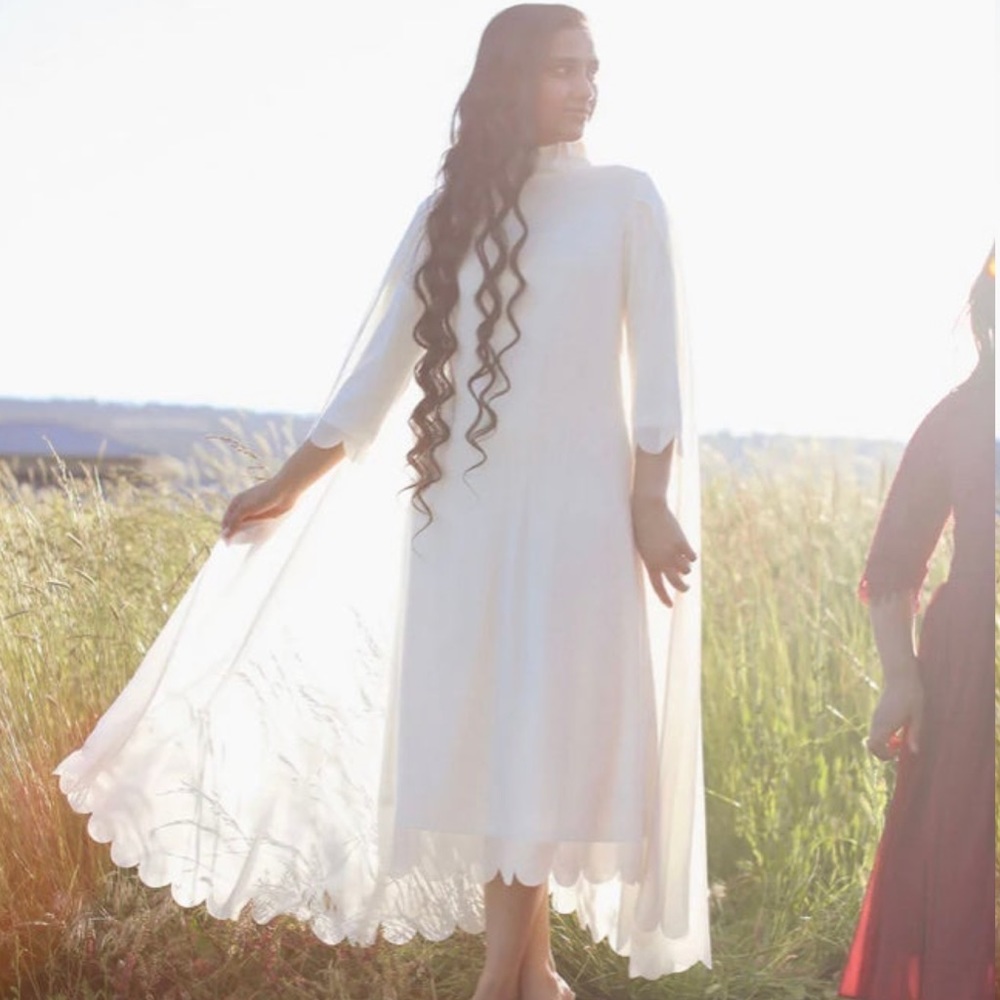 Dainty Jewells cape dress